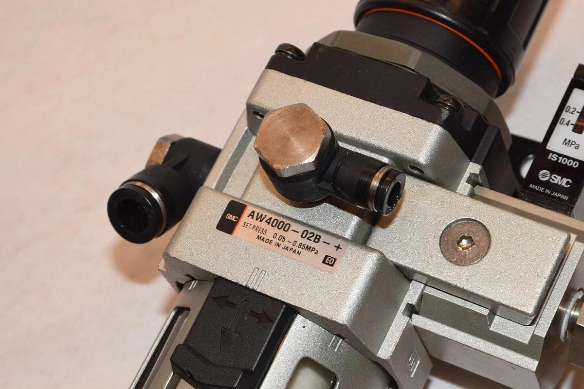 Used SMC AW4000-02B-+ 0.05~0.85MPa Modular Filter Regulator