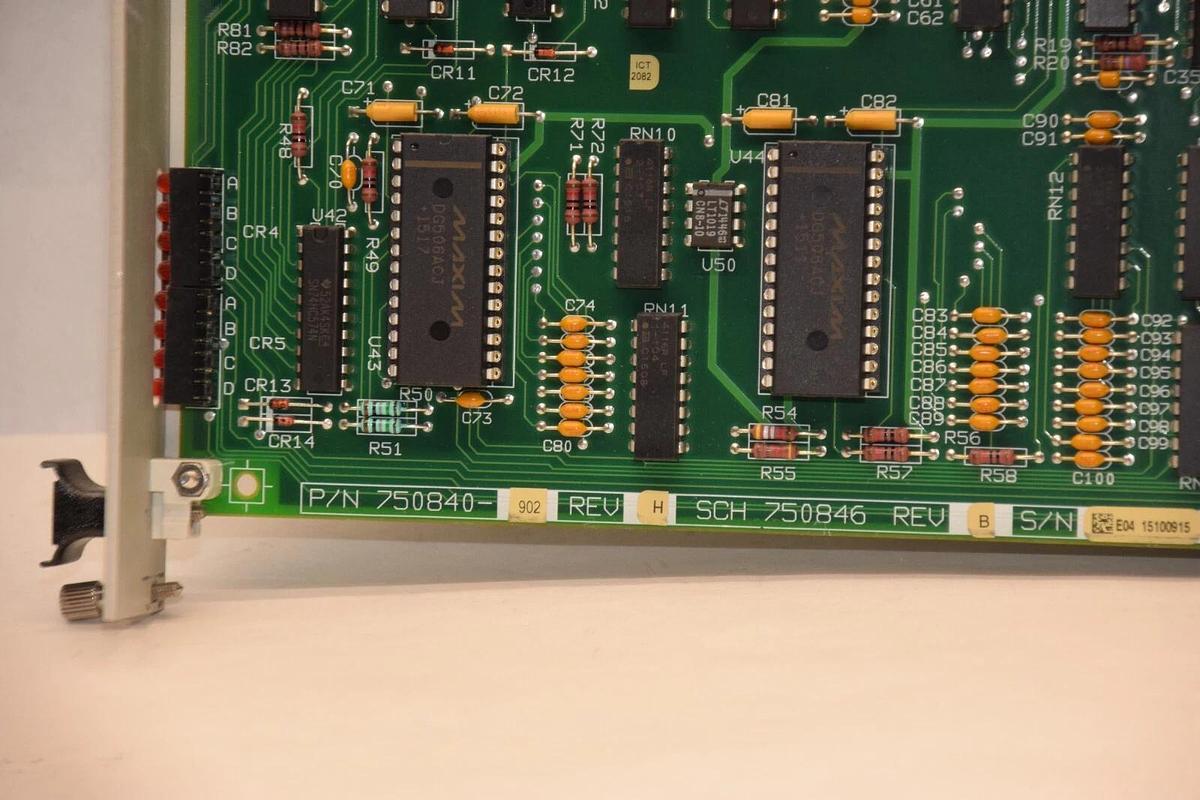 Used SIEMENS 750840-902 Rev H , 750846 Rev B Auxiliary Board Card