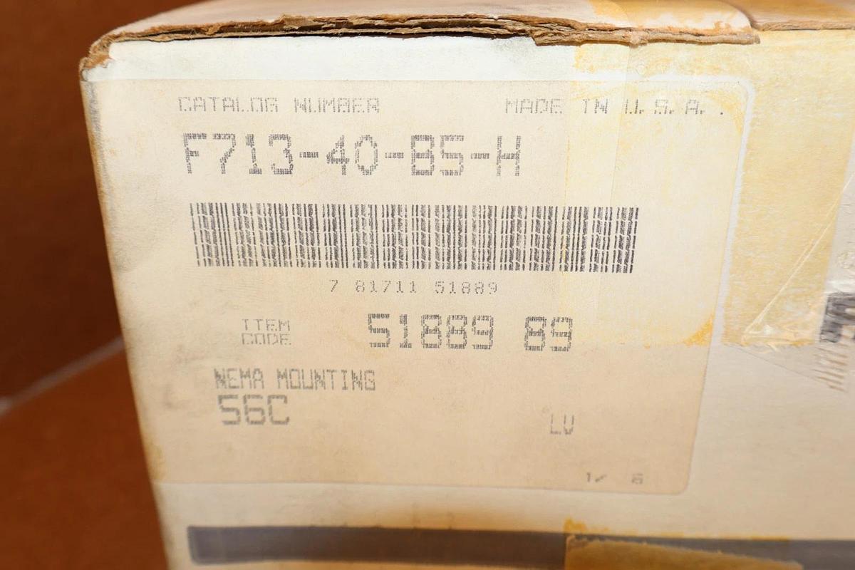 Boston Gear Box Speed Reducer F713-40-B5-H F71340B5H Ratio 40 LV (NEW)
