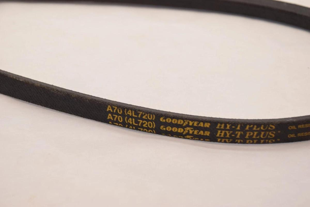 Goodyear V-belt HY-T Plus A70 4L720 (NEW) *MADE in USA*