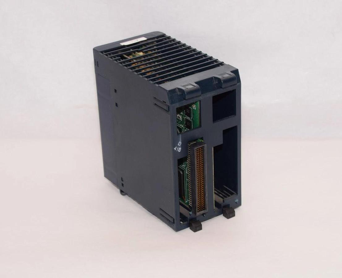 Used GE FANUC IC695CPU310-EM RX3i 300Mhz With 2 Serial Ports CPU Module