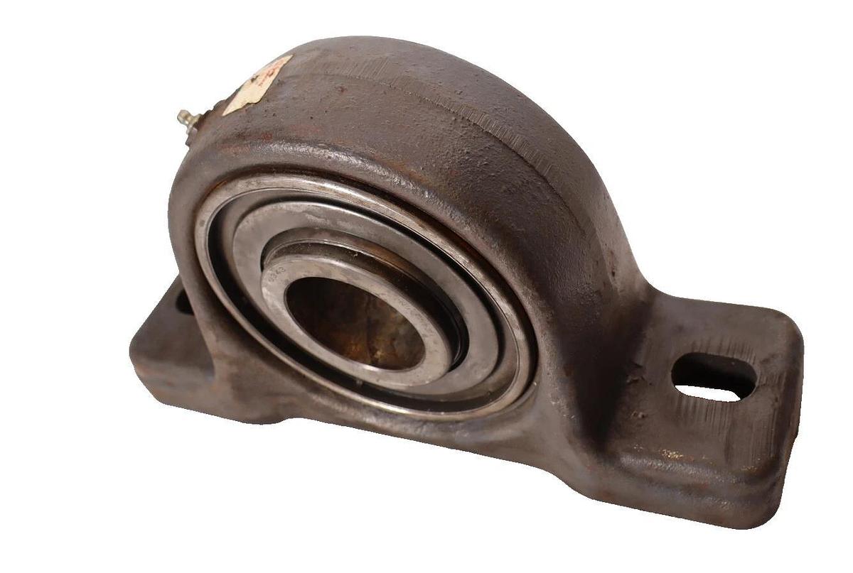 Link-Belt Link Belt Pillow Block Bearing  2-11/16" 2 11/16 PE343 PE344-0 NOS
