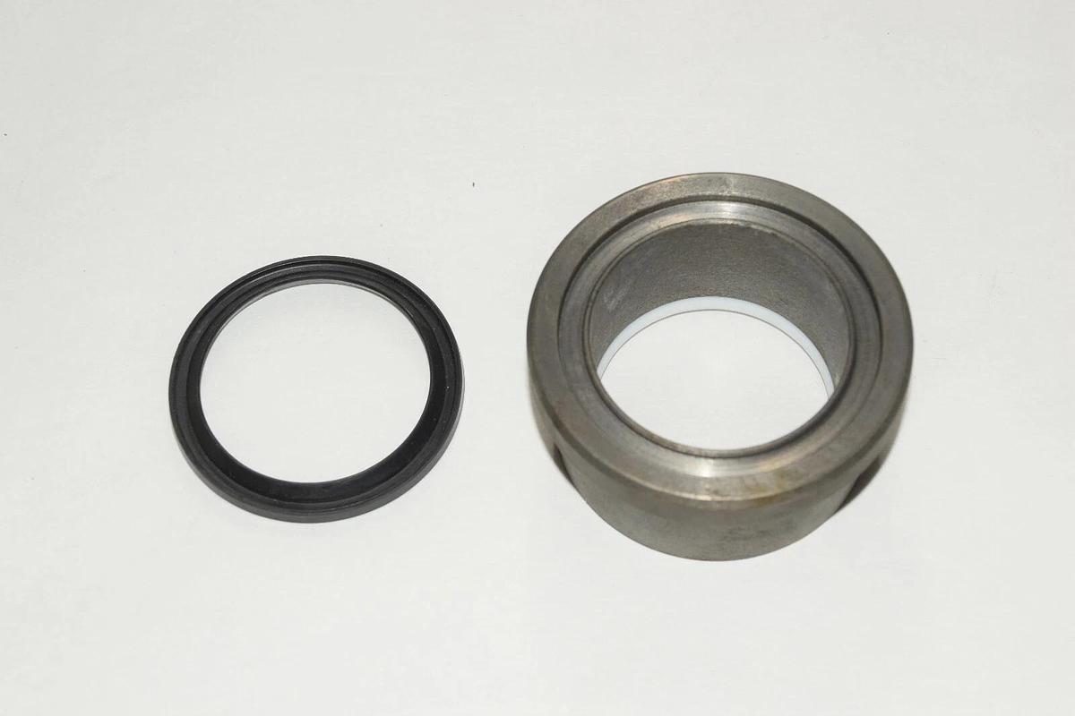 Miller 2" retainer Gland  MLR-051-KR010-200 MLR 051-KR010-200 IRON GLAND KIT 2"