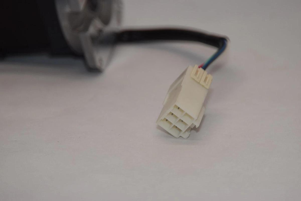 Used VEXTA ORIENTAL MOTOR PK245-01A-C62-2 4V 1.2A 2-Phase Stepping Stepper Motor