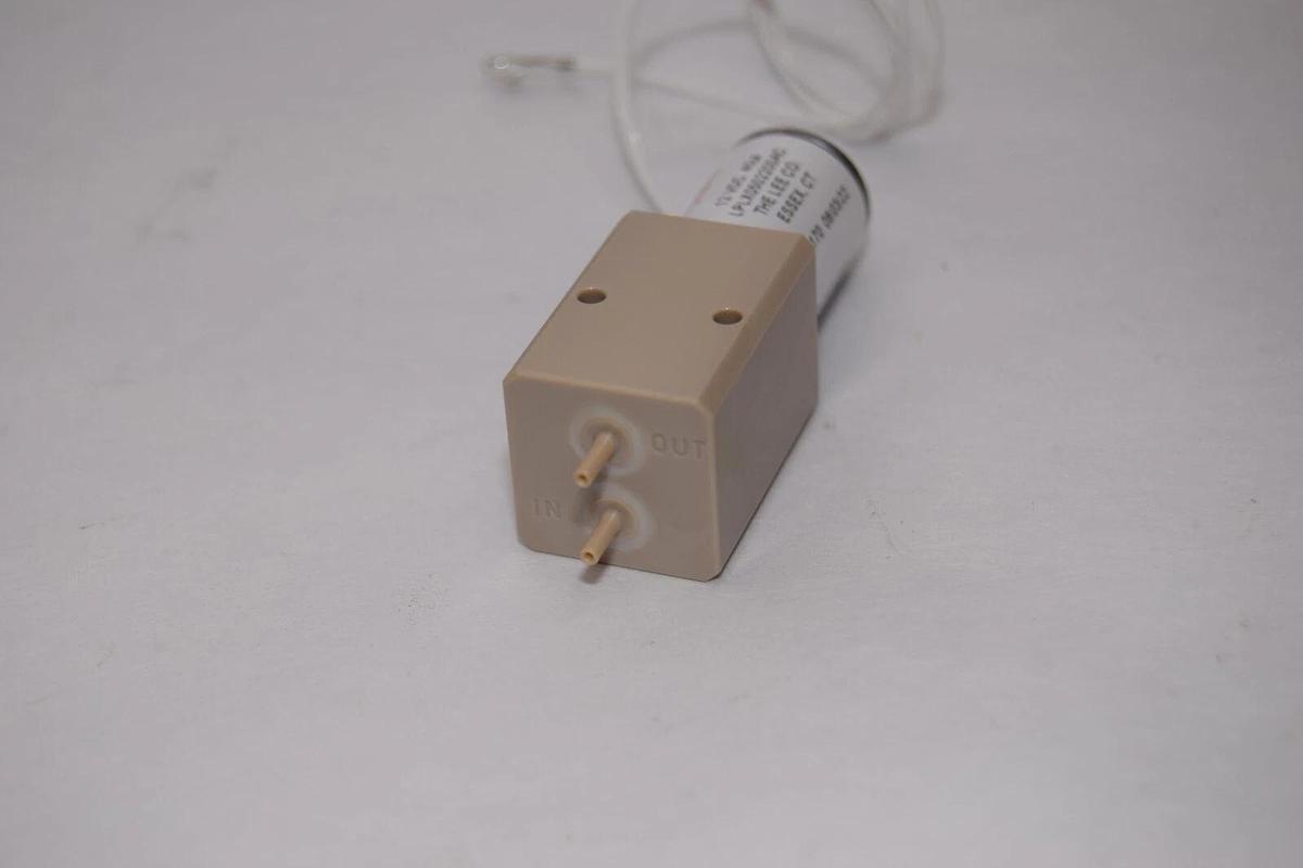 (NEW) SIEMENS / LEE 10456475 , LPLX0502200AC 12Vdc Micro Diaphragm Water Pump