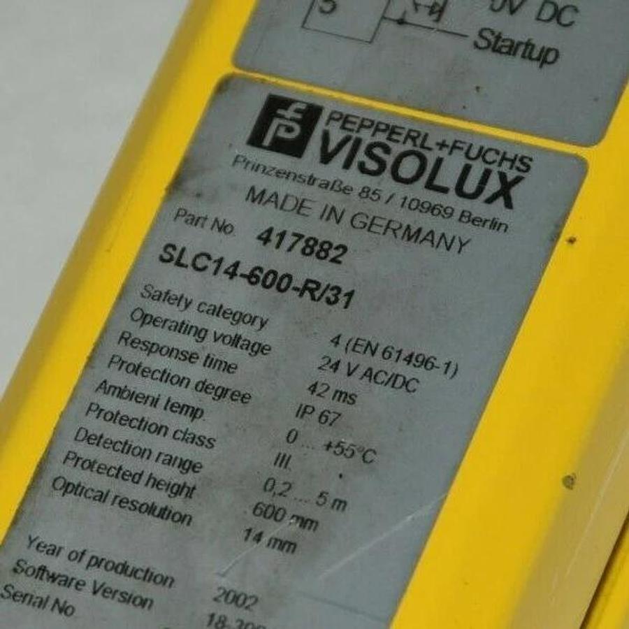 Used PEPPERL + FUCHS Visolux SLC14-600-R/31 417882 Photo Safety Sensor