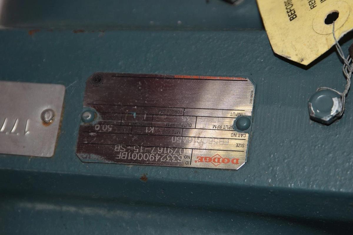 (NEW) DODGE FB56CG16A50 50:1 Ratio 575V 1.8Amp Gear Reducer Dual Output