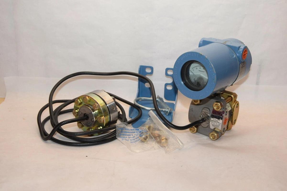 ROSEMOUNT Pressure Transmitter 1151GP7E22S1M1B1 with 119RTW11A13 (NEW)