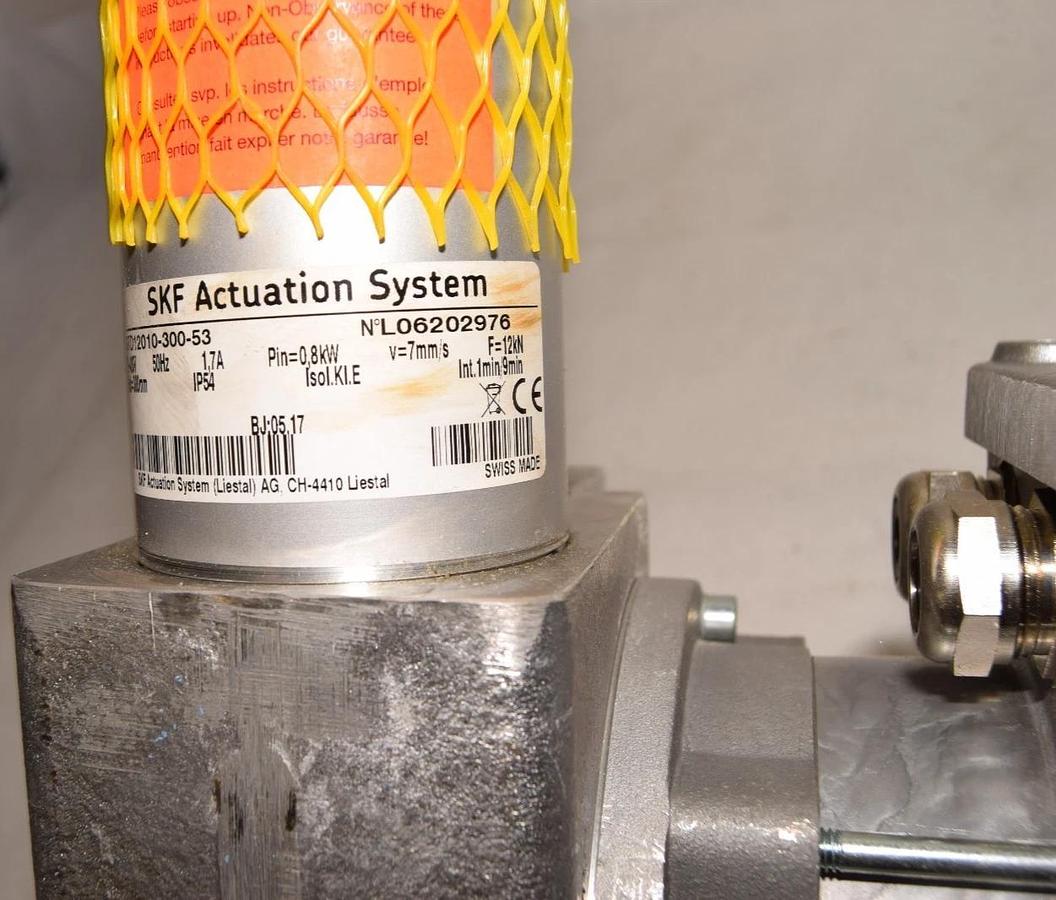SKF Actuation System Actuator STD12010-300-53 300mm stroke 400v 3ph NEW