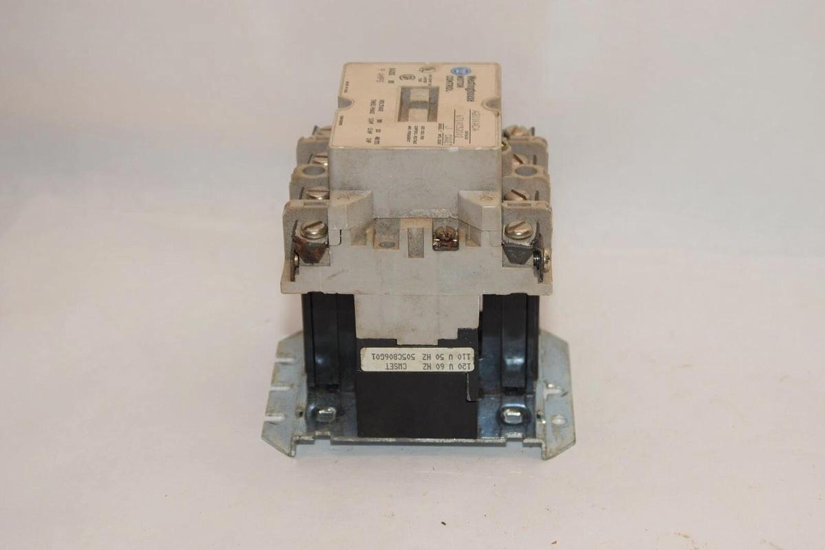 Used WESTINGHOUSE  A201KACA Size 00 9A 9 Amp 9 A Motor Control Contactor