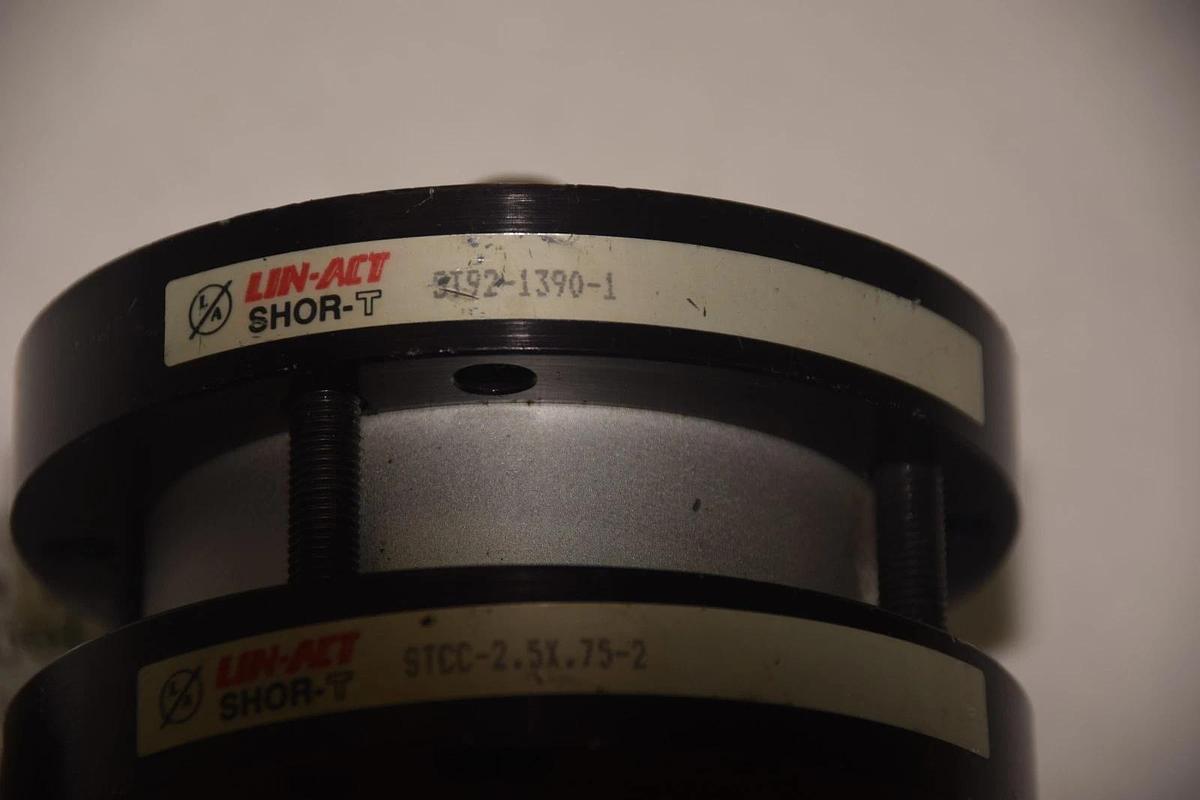 LIN-ACT STCC-2.5X.75-2 ST92-1390-1 SHOR-T PNEUMATIC CYLINDER NEW