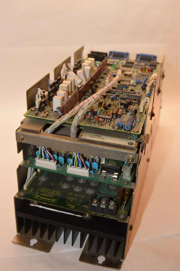 Used ALLEN BRADLEY 8520-AA6 8520AA6 EM862942*1 Series A Servo Drive