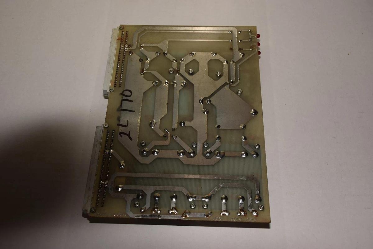 Used BLOCK 2352C / 3341C 2352C3341C 110V / 220V POWER SUPPLY CARD