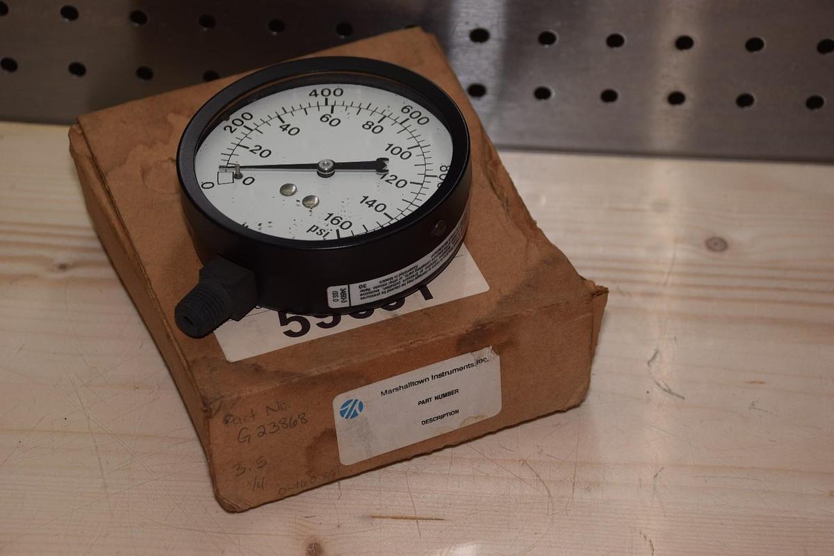 MARSHALL TOWN G23868 3.5" 0-160psi 1/4" 0-1100kPa INDUSTRIAL PRESSURE GAUGE NEW