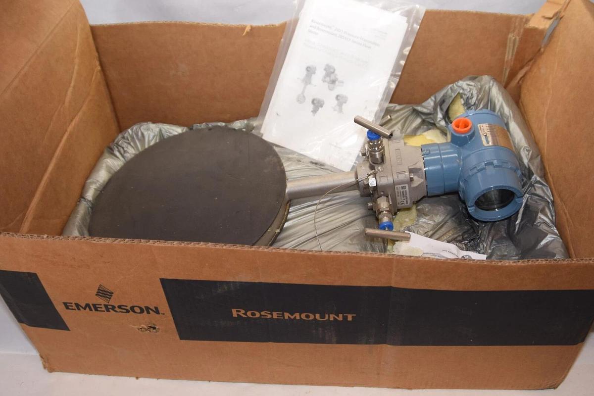 (NEW) ROSEMOUNT 2051CFCDCS080N065032AA1Q4M5 4-20mA Compact Orifice Flow Meter
