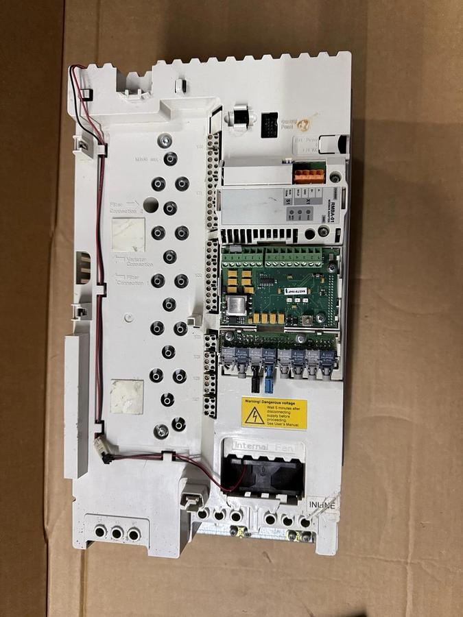 Used ABB ACS800-U1-0020-2+K458+L502+L503+N660(READ)