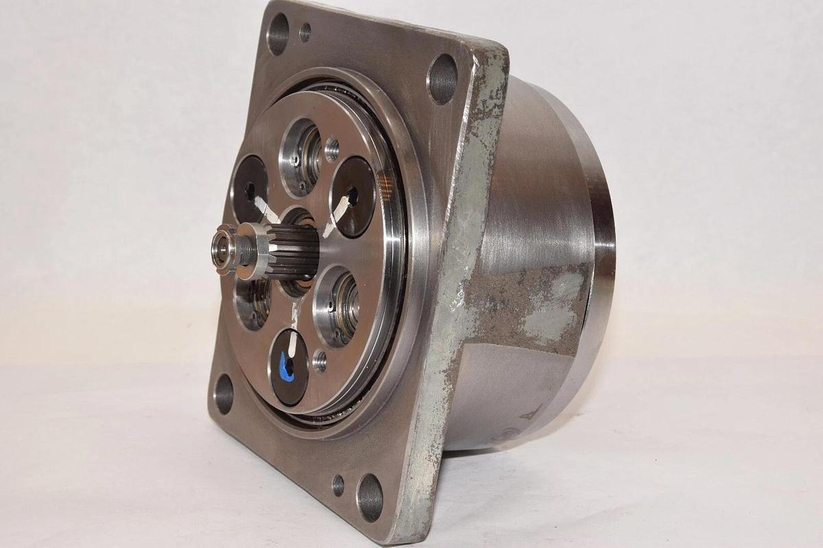 (NEW) SUMITOMO F2CS-A25-ZG10-59  HW9381640-A UP-50 R Axis Speed Reducer AD