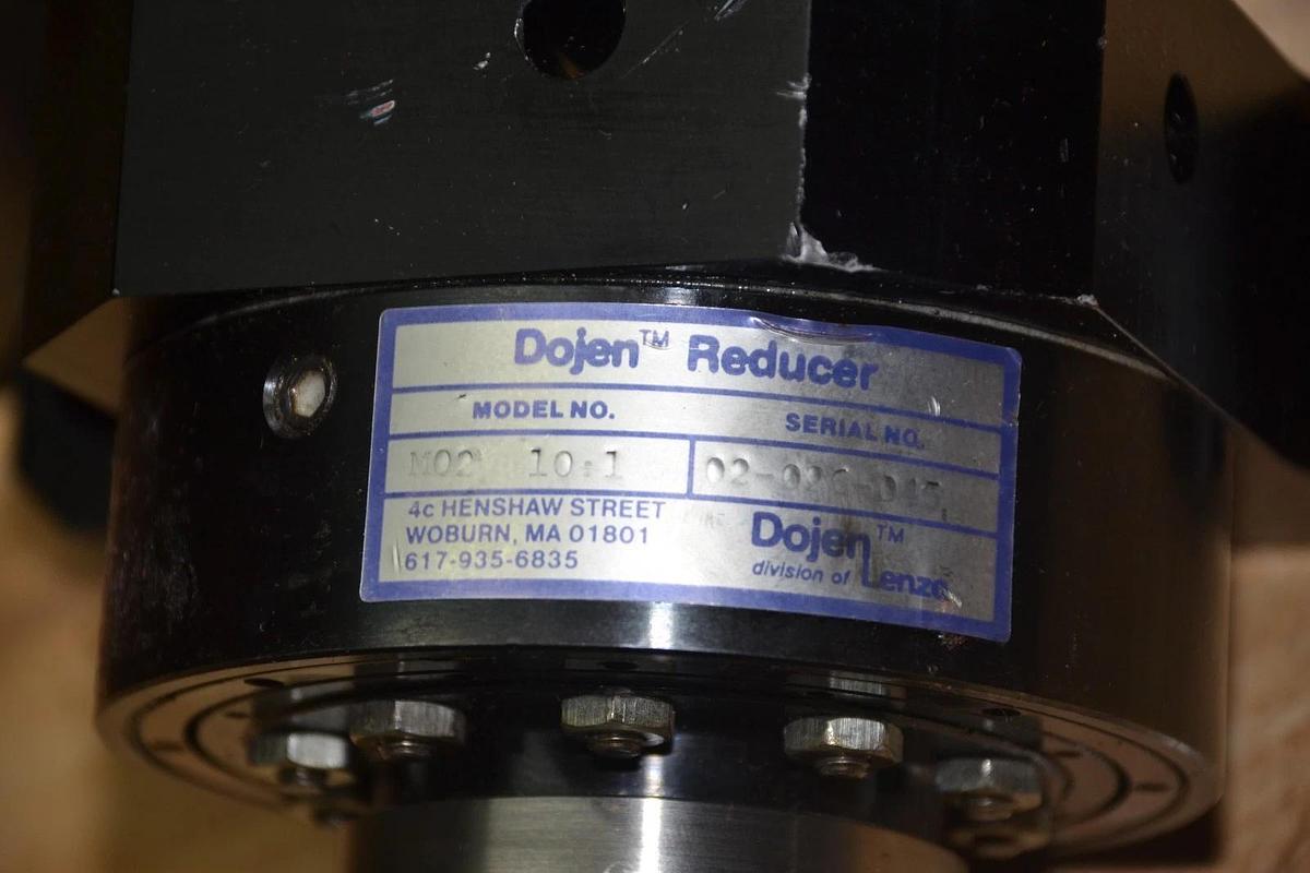 Used Dojen LENZE Servo Reducer M0210:1 M02101 Mo2 10:1 M02 10:1