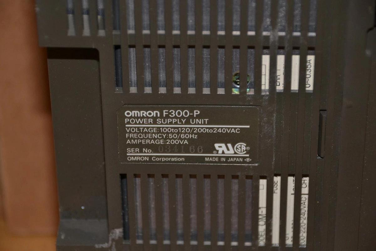 Used OMRON F300-P F300P 120VAC POWER SUPPLY UNIT MODULE