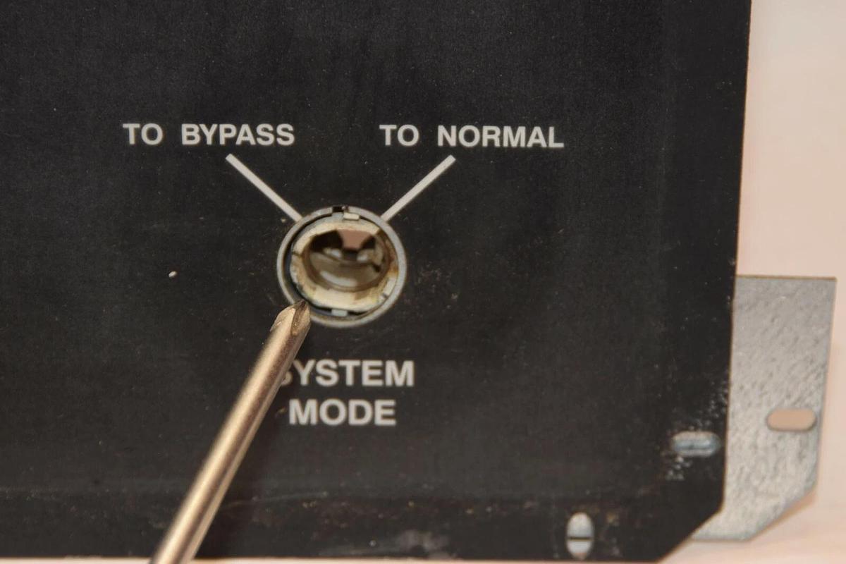 Used Exide Eaton Powerware Front Panel Control Display 103000326 118302849 10173071