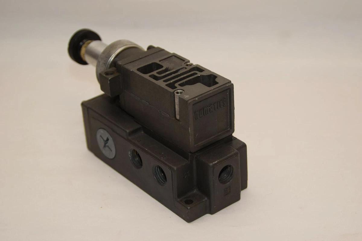 Used NEUMATICS 082RS135O034L Solenoid Valve