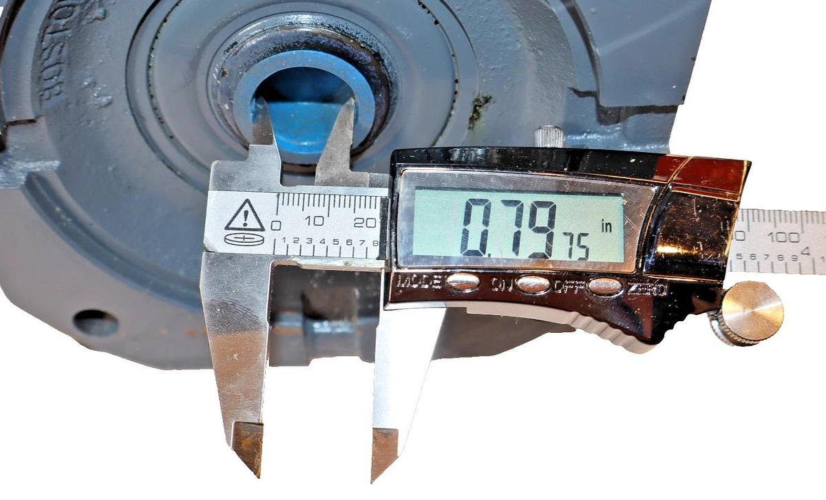 Boston Gear Speed Reducer F631-2-B7 001 OF R.P.M:1750 (New)