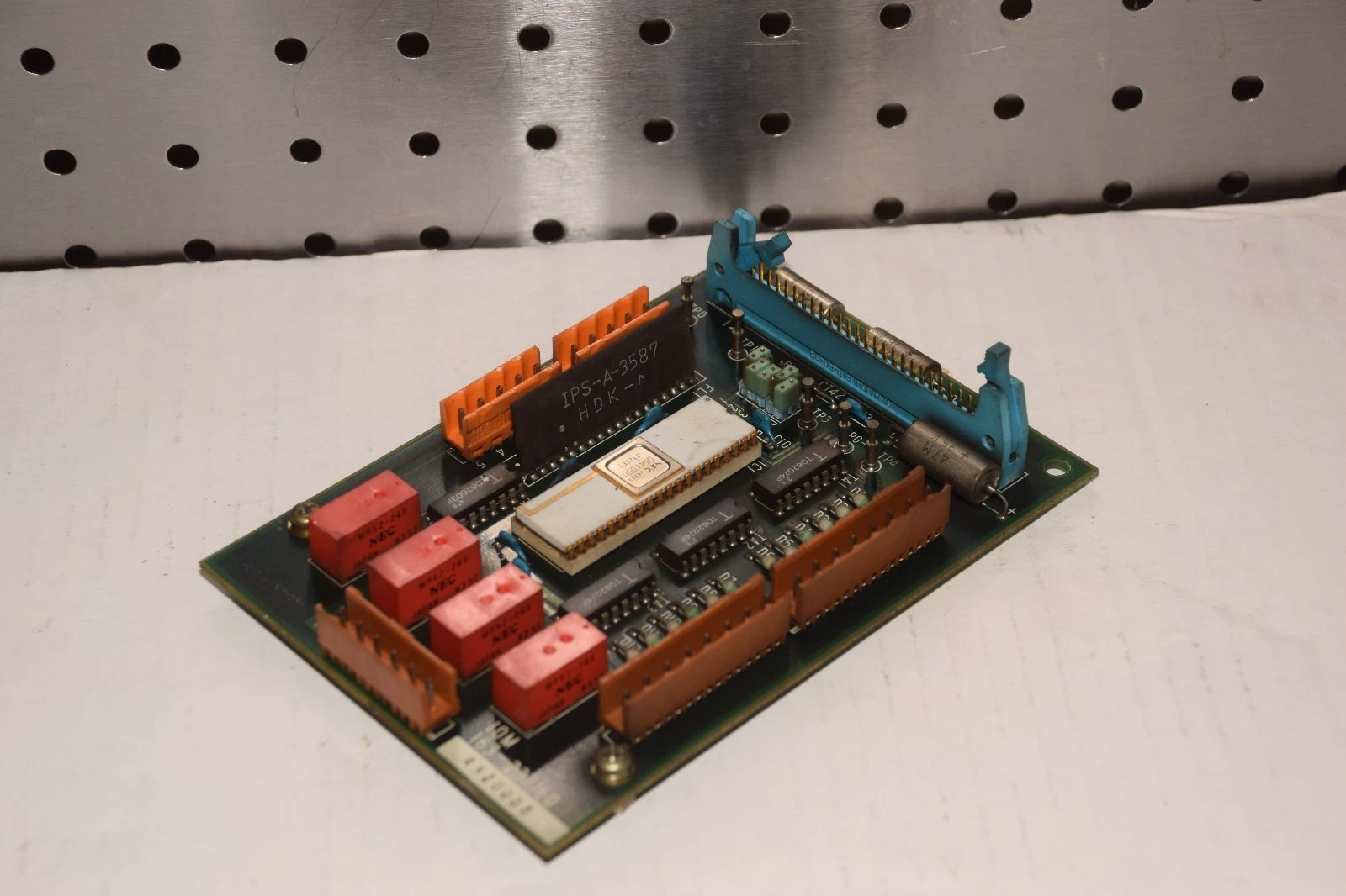 Used NEC CIRCUIT BOARD IOM 163-237160 4520008