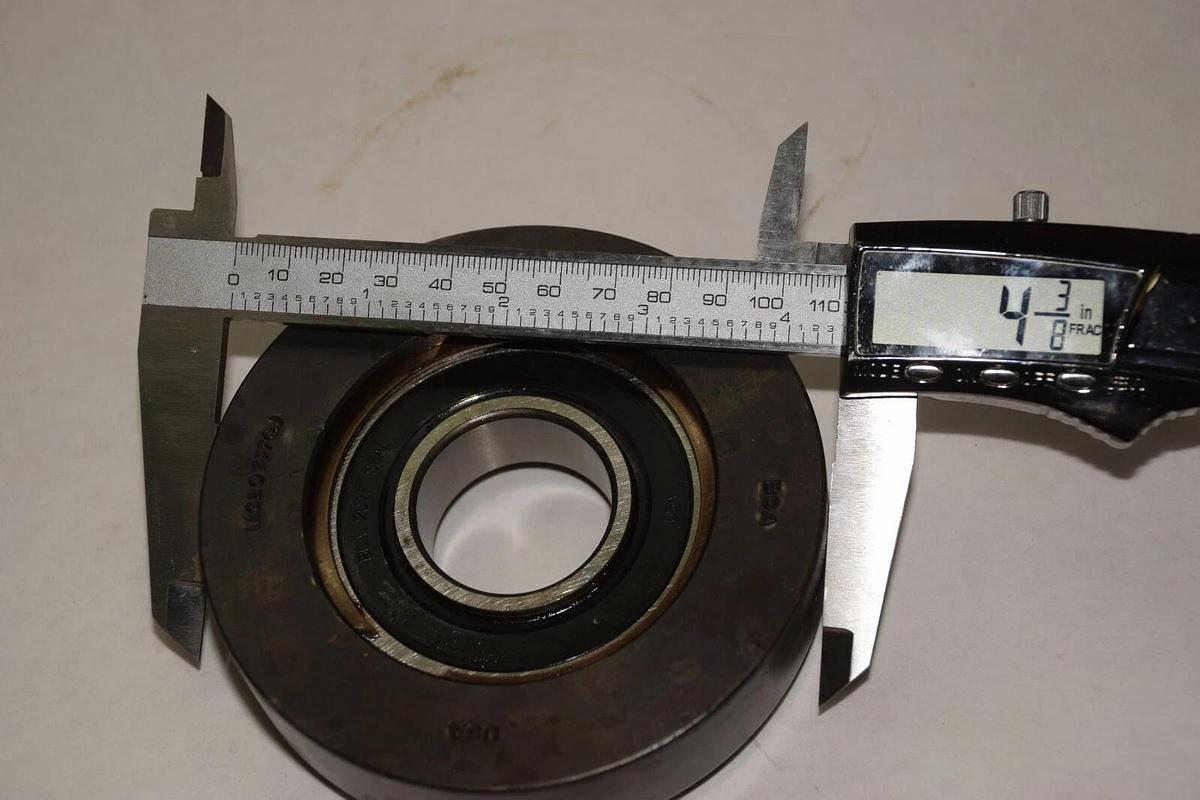 BCA MG207FFQJ MAST GUIDE BEARING NEW