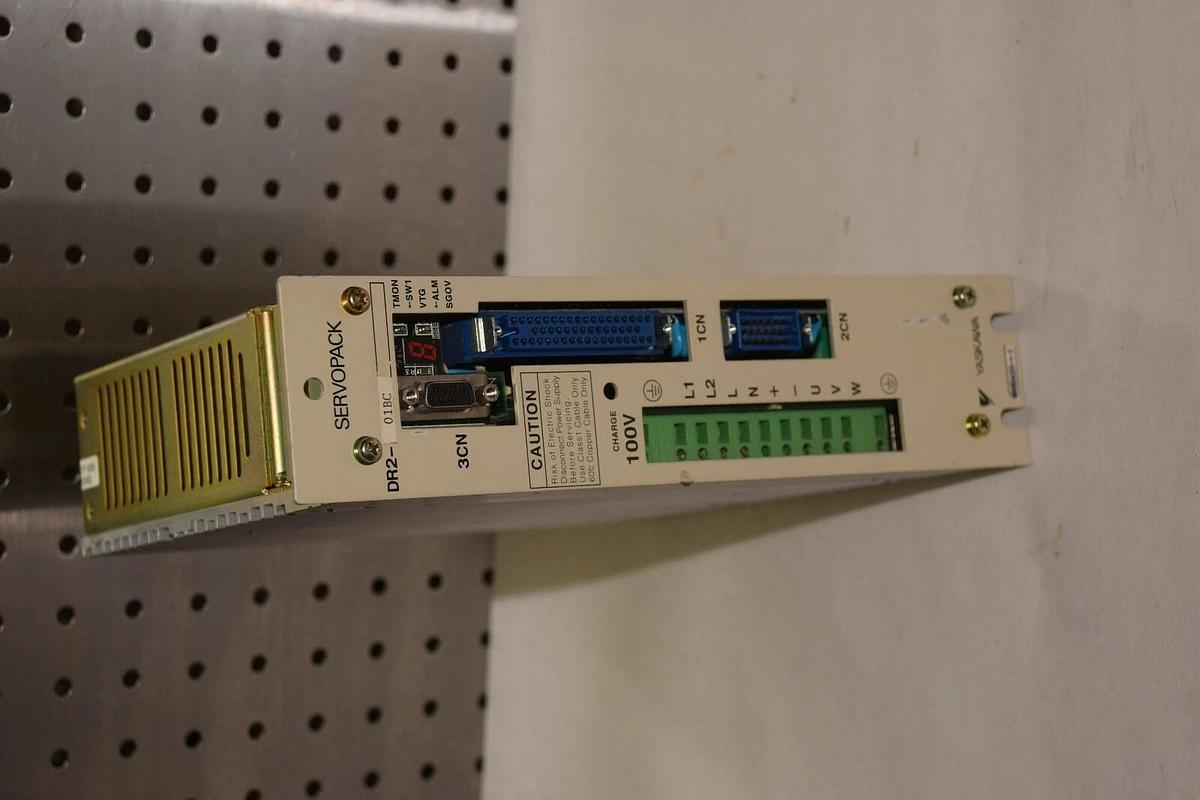Used Yaskawa Servopak Servo Drive DR2-01BC DR201BC DR2 01BC