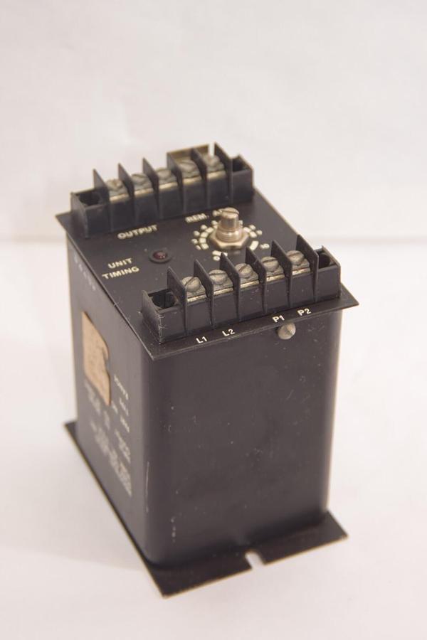 Used ISSC 1260-1FC 115V 50/60Hz 10 Amp Moton Detector