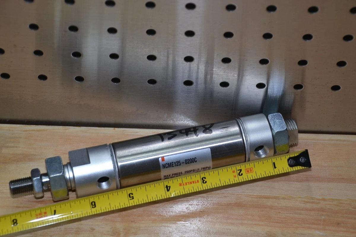 SMC DUAL ACTING AIR PNEUMATIC CYLINDER 2" stroke NCME125-0200C NCME1250200C  NEW