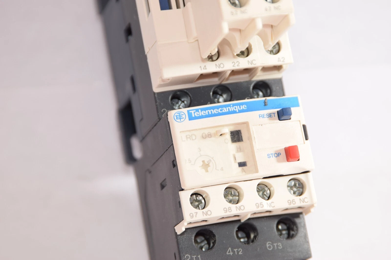 Used TELEMECANIQUE LRD 08 Relay With LC1 D09 Contactor & LADN02 Auxilary Contact