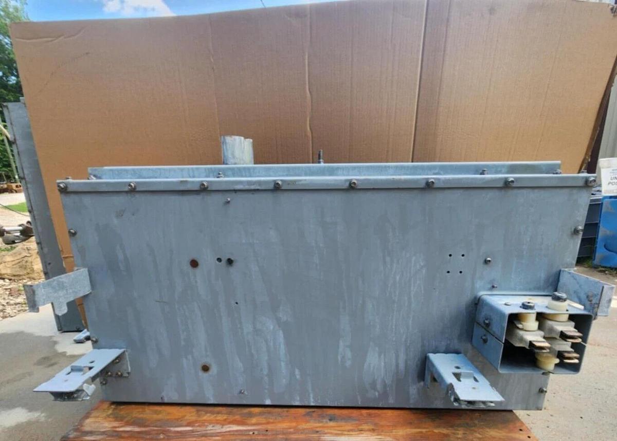 Used SQUARE D I-Line Fusible Busway Switch PBQ3640G 400A 400 Amp Ser 7 3P3W 600v 3ph