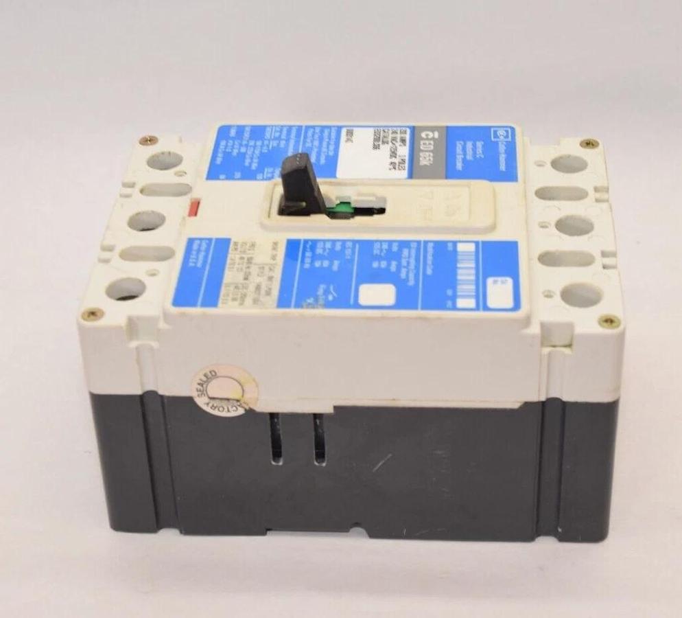 Used CUTLER HAMMER Ser C Industrial Circuit Breaker ED3200LS06 200 Amp 200a 240v 3p