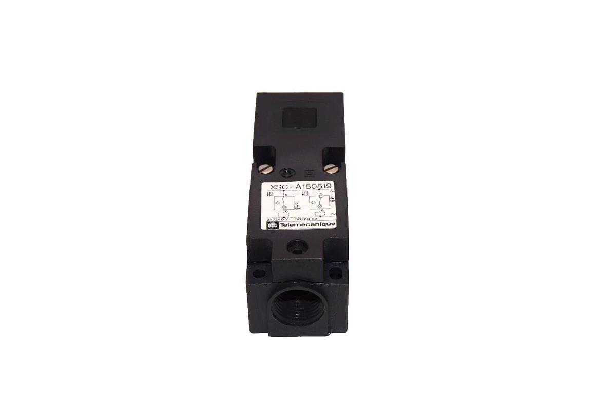 Used Telemecanique XSC-A150519 , XSCA150519 Proximity Switch