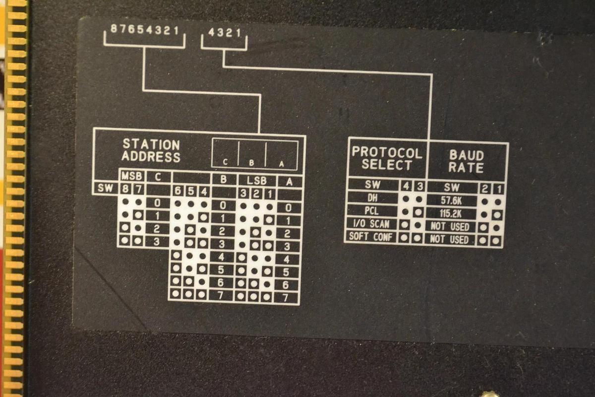 Used ALLEN BRADLEY I/O SCANNER COMMUNICATION ADAPTER 1775-S5 A 1775 S5 1775-S5A