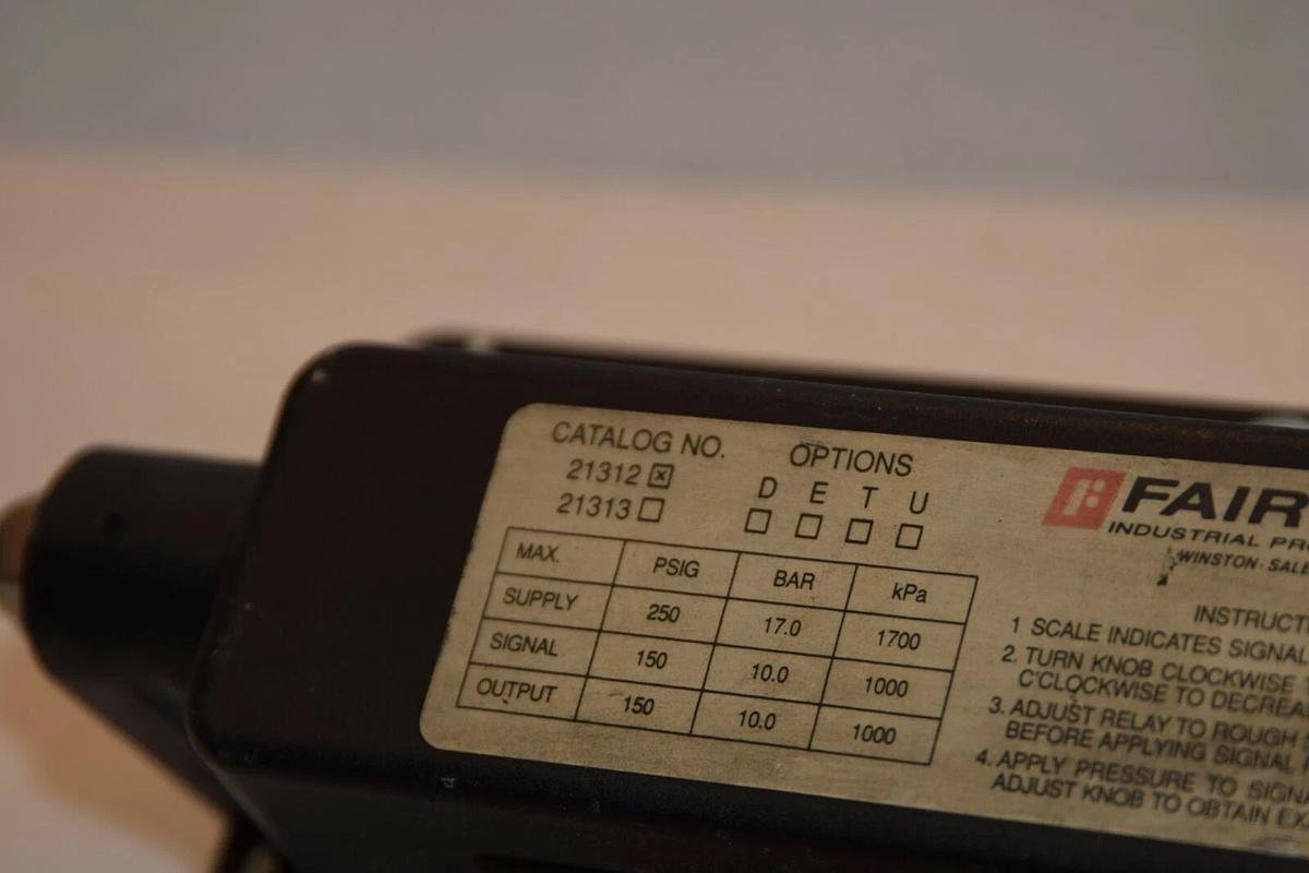 Used FAIRCHILD 21312 ADJUSTABLE RATIO RELAY *MISSING KNOB*