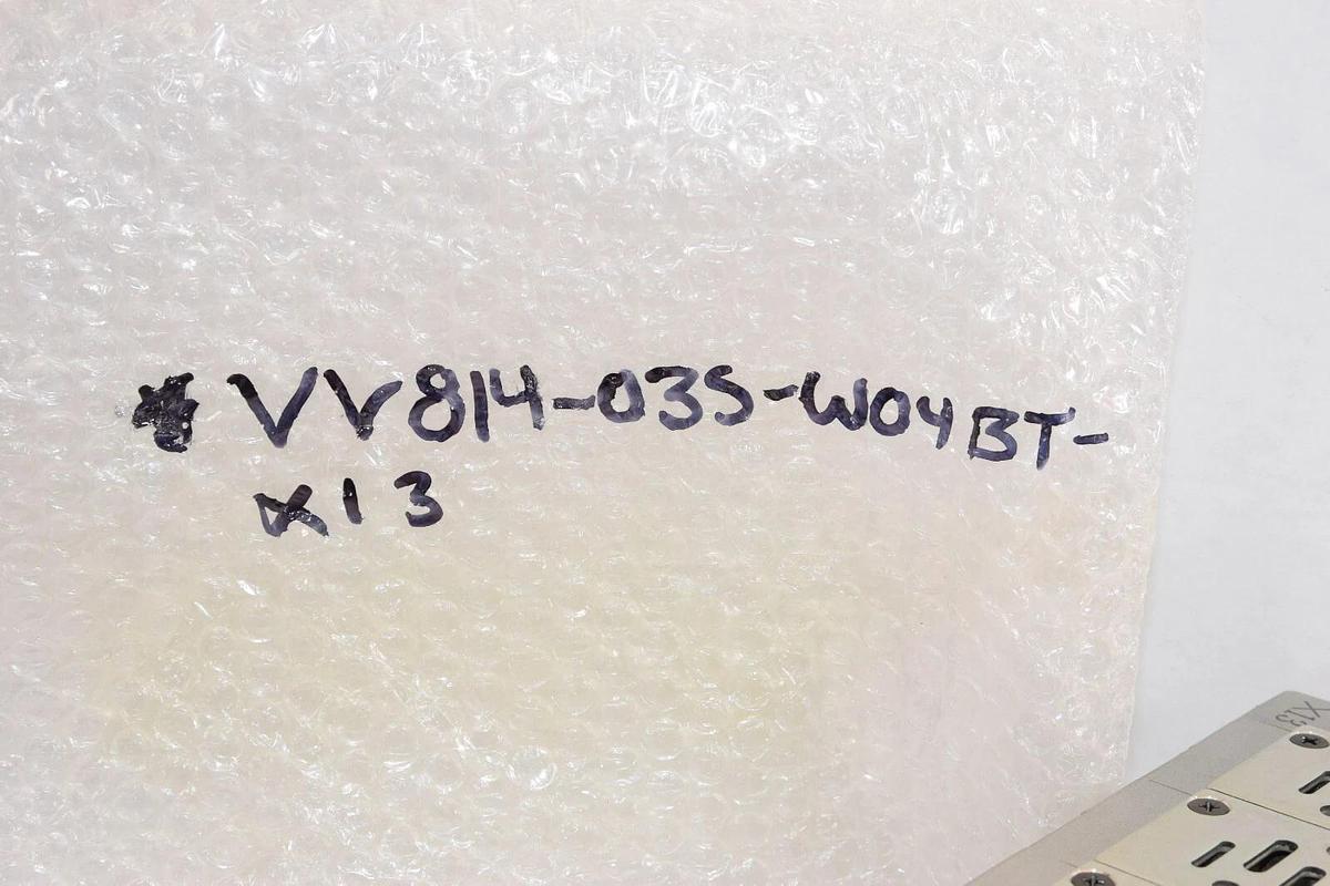 (NEW) SMC VV814-03S-W04BT-X13 Pneumatic Manifold