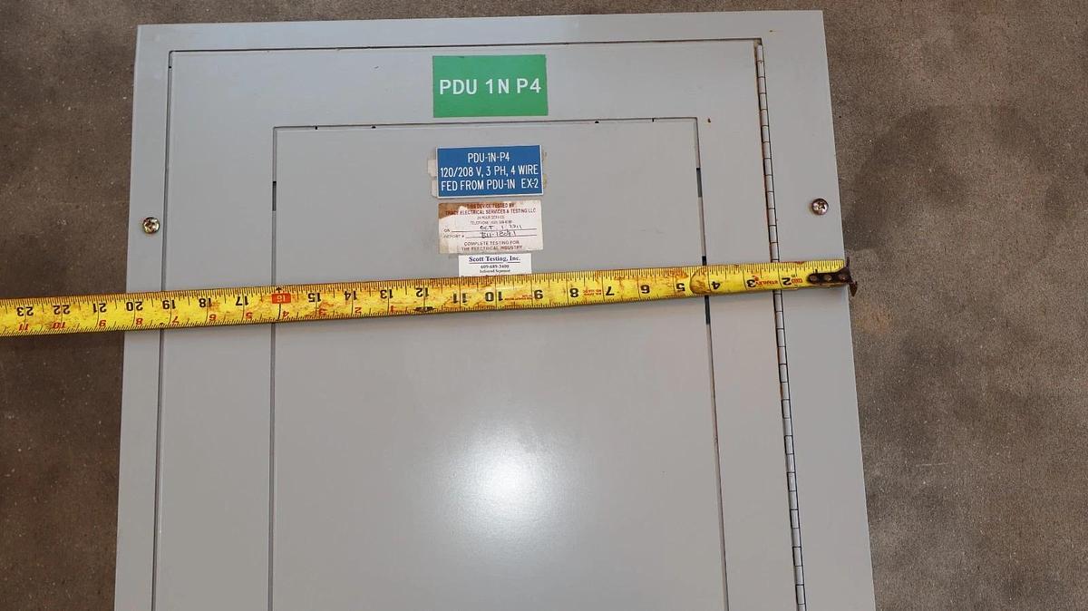 Used General Electric GE ASeries 400A Panelboard Panel AQF3424JBX 208y/120v 3ph 4w 42