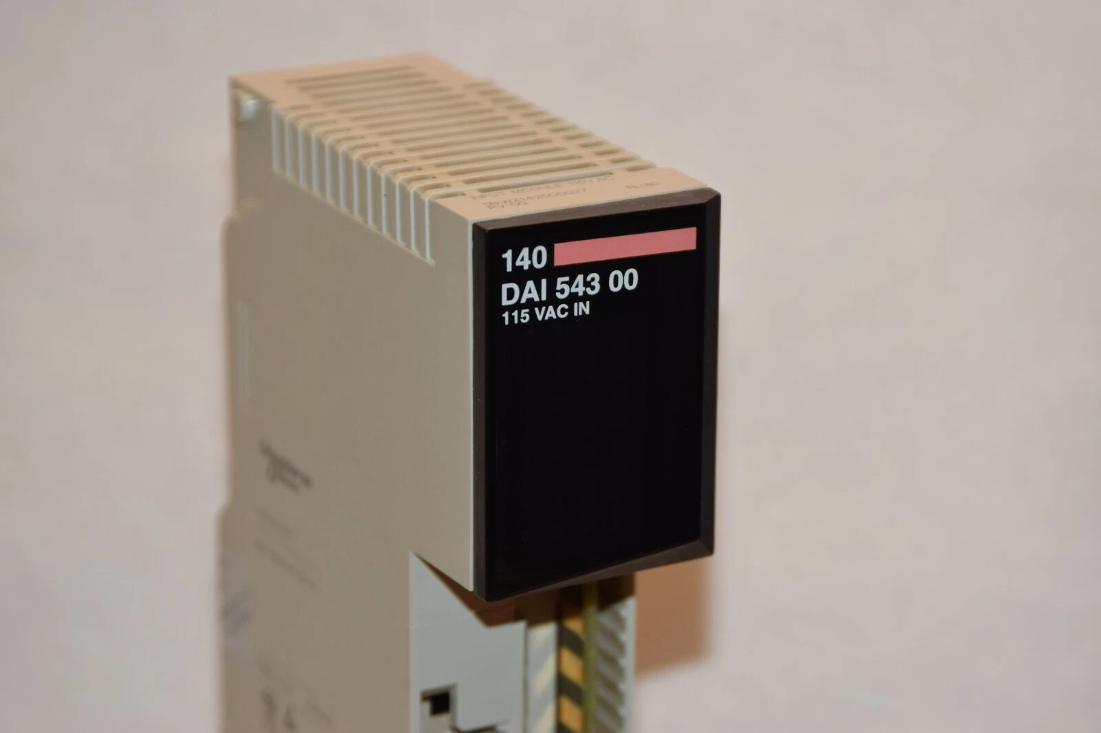 Used SCHNEIDER ELECTRIC 140 DAI 543 00 DAI54300 115VAC Input Module
