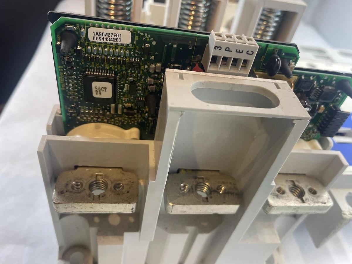 Cutler-Hammer Westinghouse W201K5CF Size 5 Motor Starter 1A96727E01  NEW Takeout