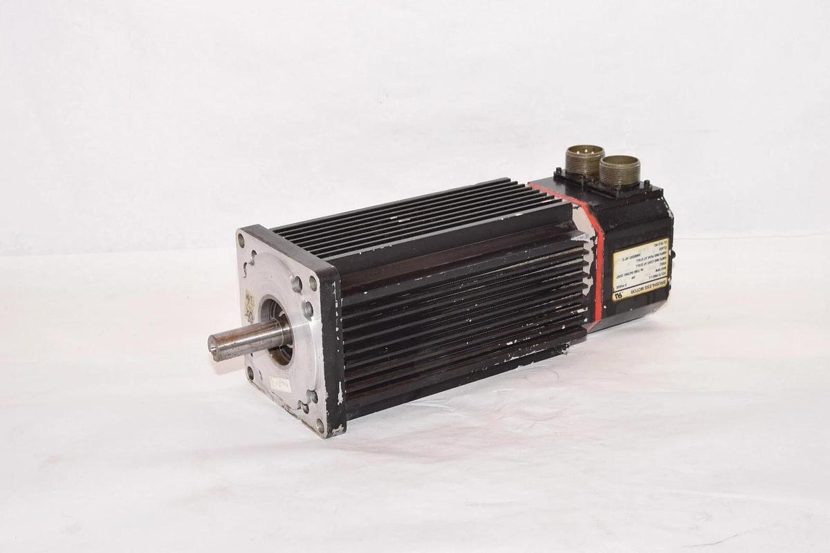 Used RMS L-L 240V  RMS L-L 240 3 Phase 3.5Hp 0-150Hz Brushless Motor