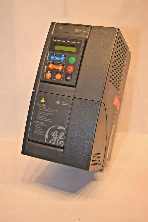 Used GENERAL ELECTRIC GE10 HP  AV-300i  ac drive  6KAVI43010Y1D1  input 230-480V 10HP