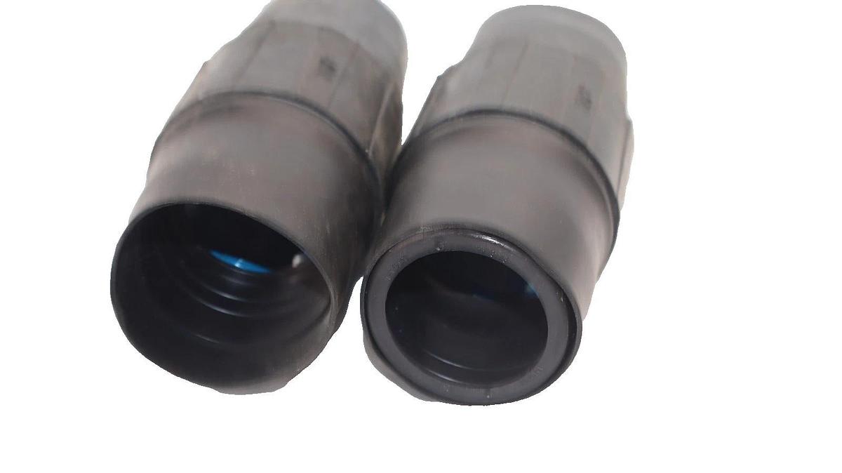 (2) THOMAS & BETTS T&B OCAL 1-1/2" PVC Coated Conduit Body Fitting Coupling NEW