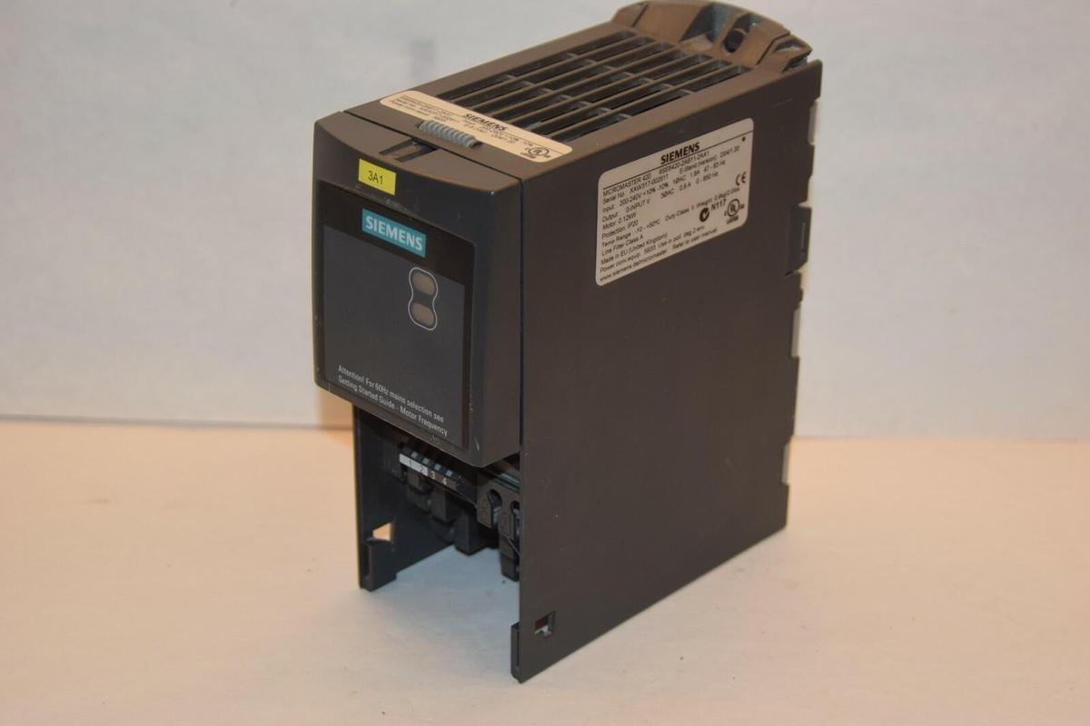 Used SIEMENS 6SE6420-2AB11-2AA1 200-240V 0.12Kw Micromaster 420 AC Drive