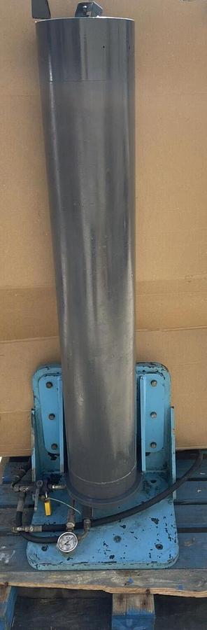 Used Large industrial hyd. Accumulator, Hydraulic Accumulators, 55" x 9"