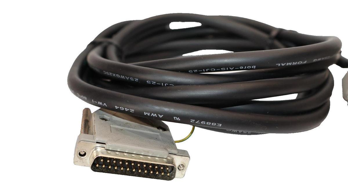 Used Bore CJ1-DB300DB-25CG PLC Cable Assembly