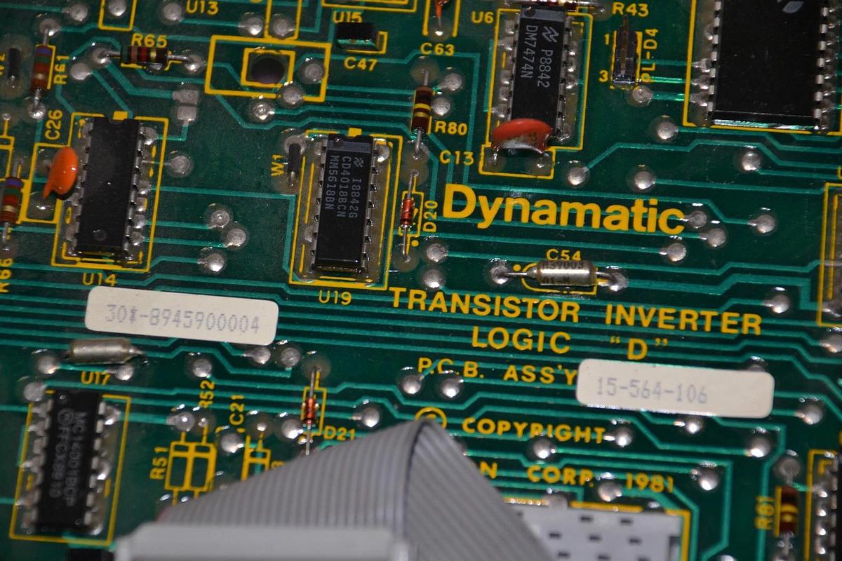 Used DYNAMATIC TRANSISTOR INVERTER CARD 70-205-2 70 205 2 702052 15-564-106 1556410