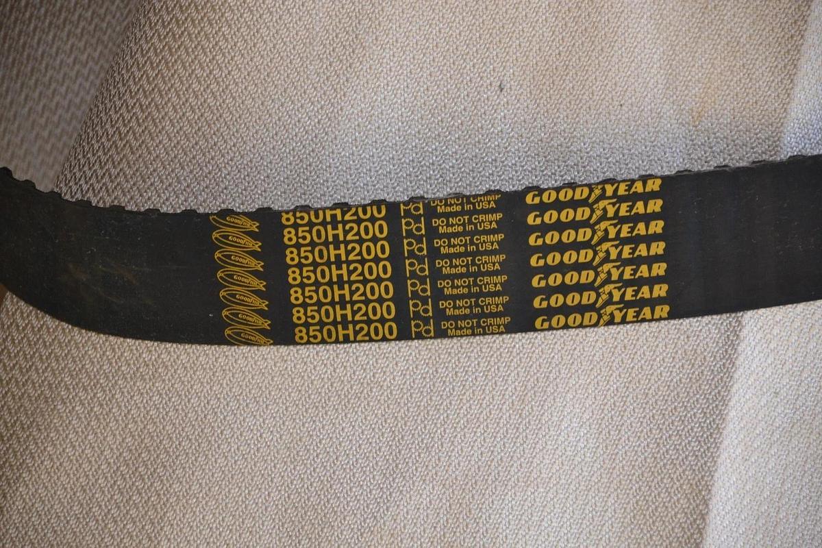 Goodyear 850H200  Timing Belt NEW  850 H 200 2" wide