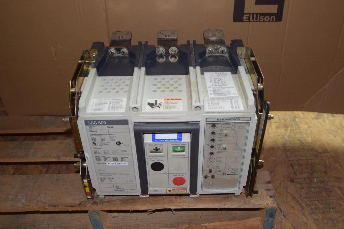 Used SIEMENS SBS0808 SBS 800 CIRCUIT BREAKER 800A 3P 600V 800A  SBSB800 SBS0808DV